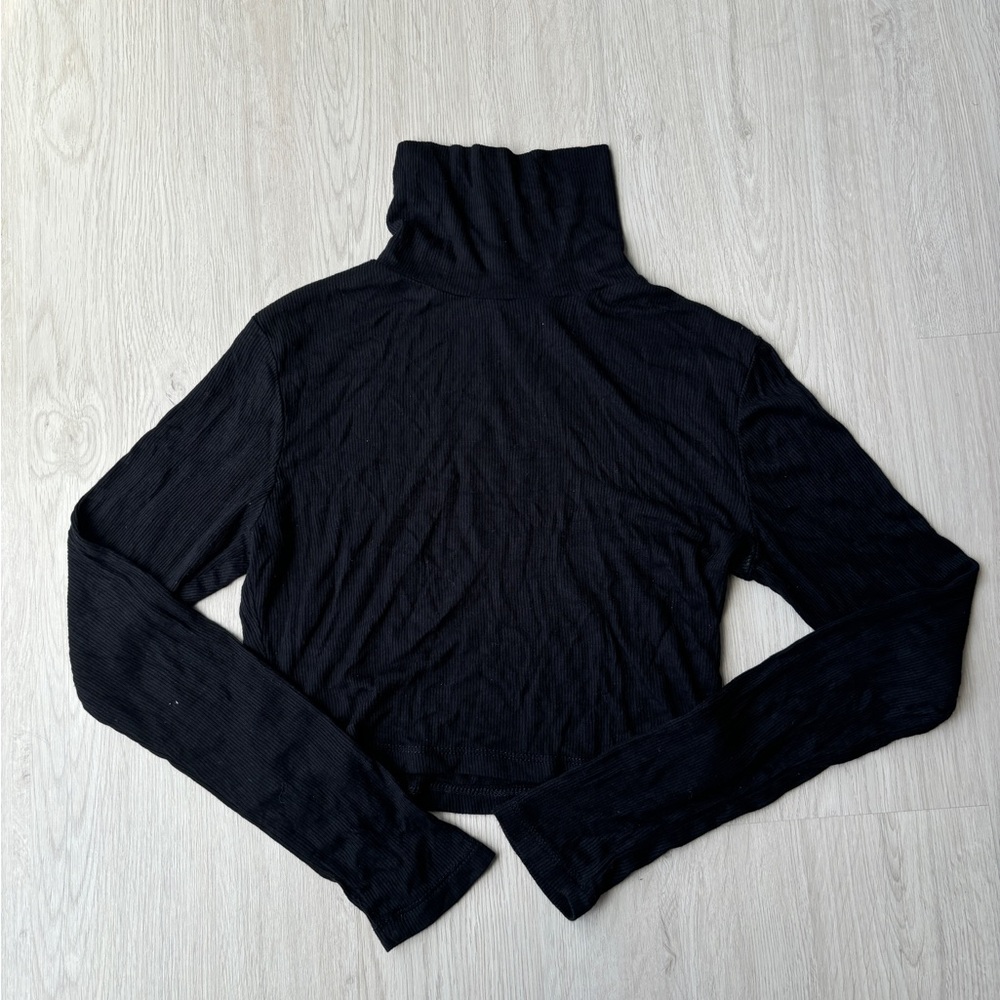 Black Turtleneck Long Sleeve Top
